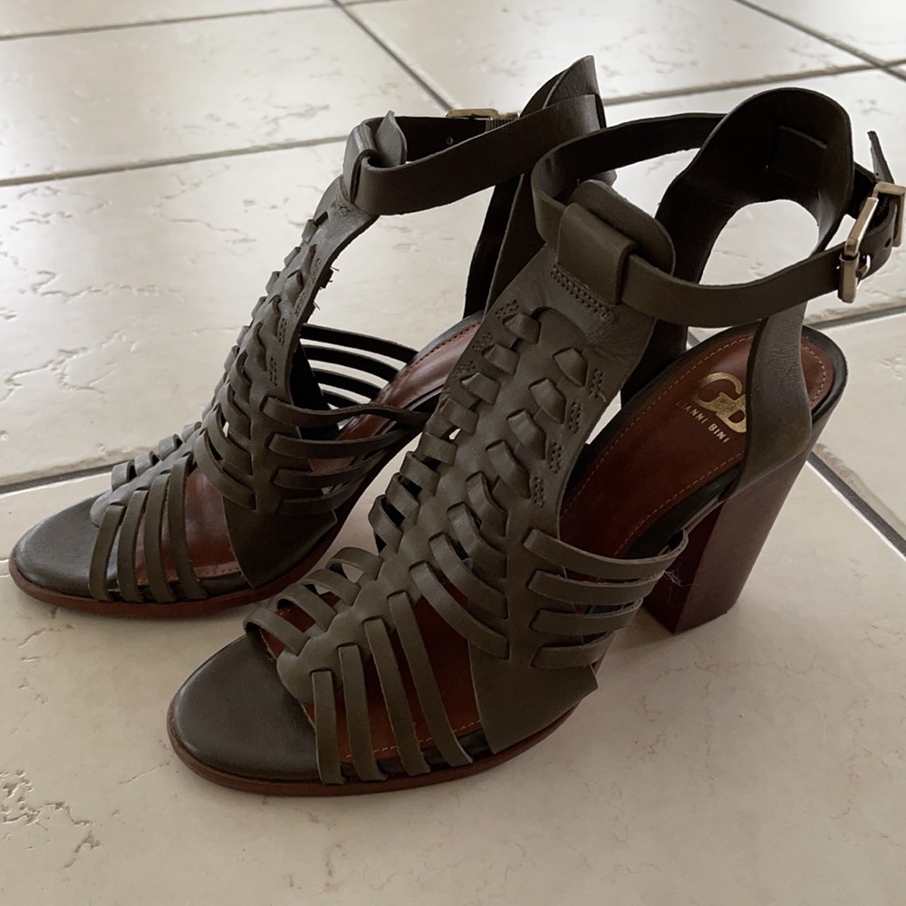 Gianni Bini Caged Heel Heart Braker Olive Green 8